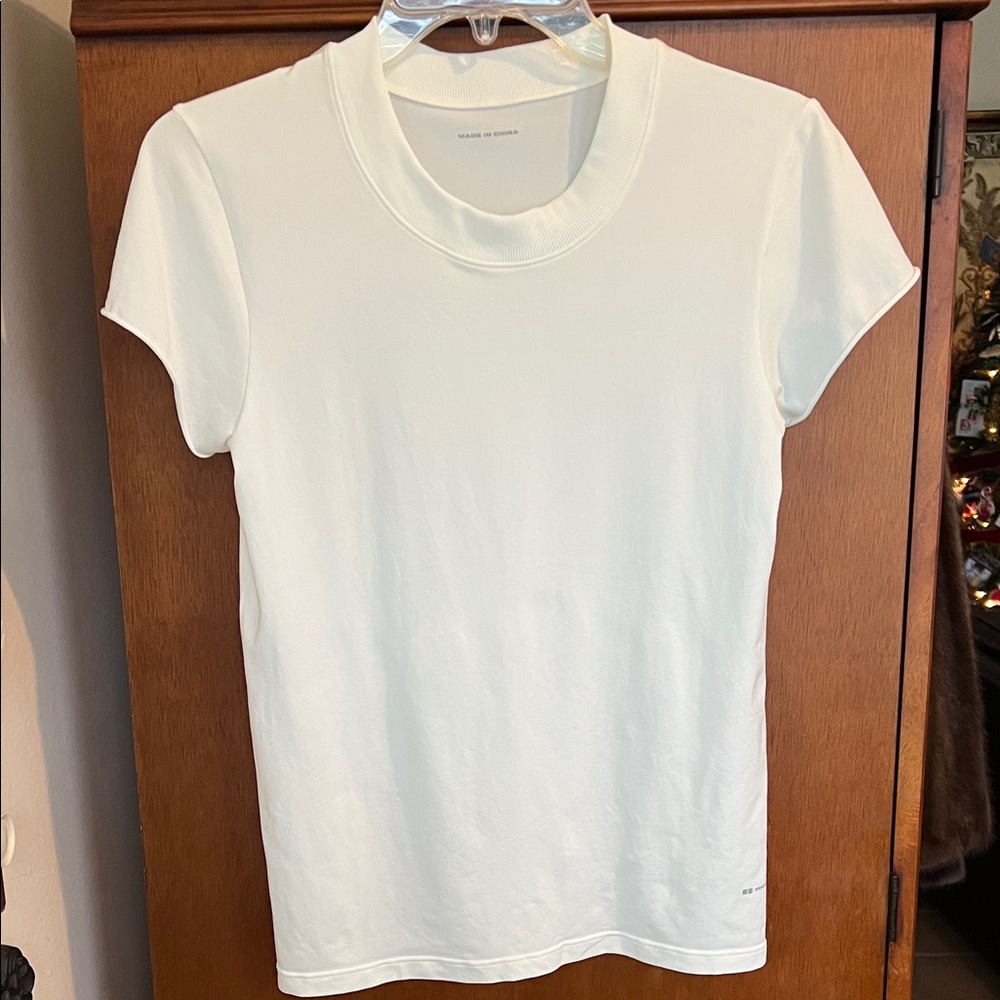 Theory White Short Sleeve Tee